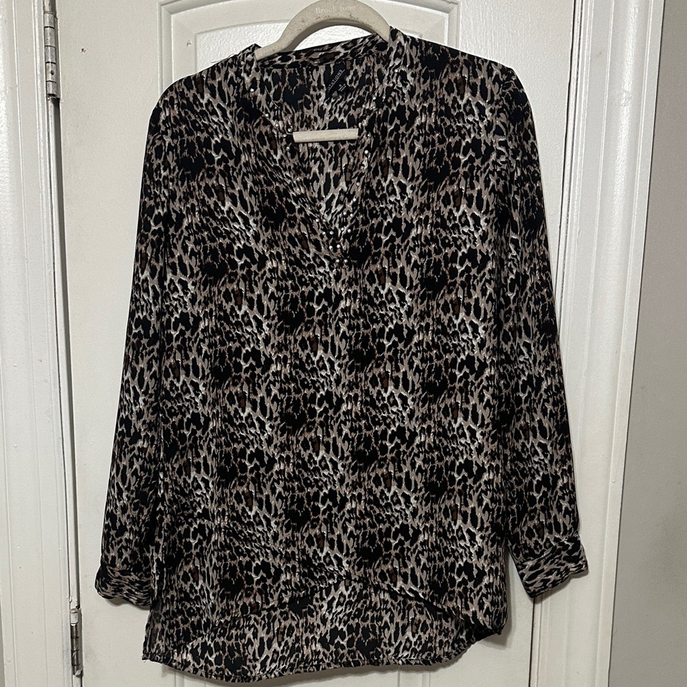Leopard Print V-Neck Women's Top